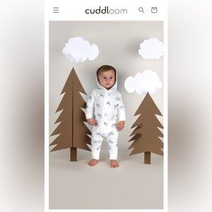 Cuddloom 12-18 months onsie